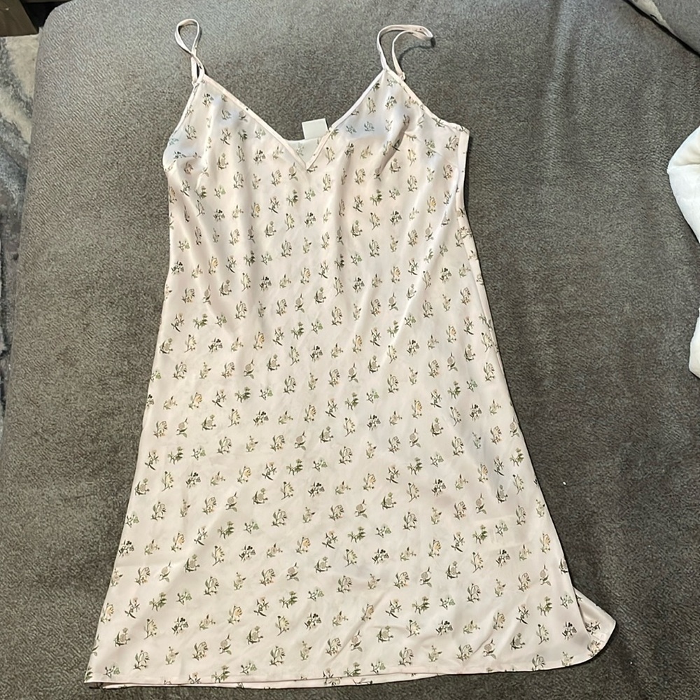 Aritzia Sunday best dress